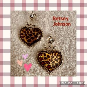 Betsey Johnson pierced earrings. So cute!!